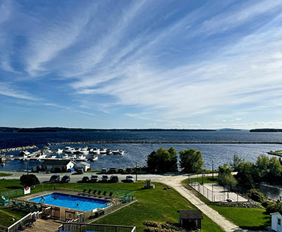 Oak Island Resort & Conference Centre